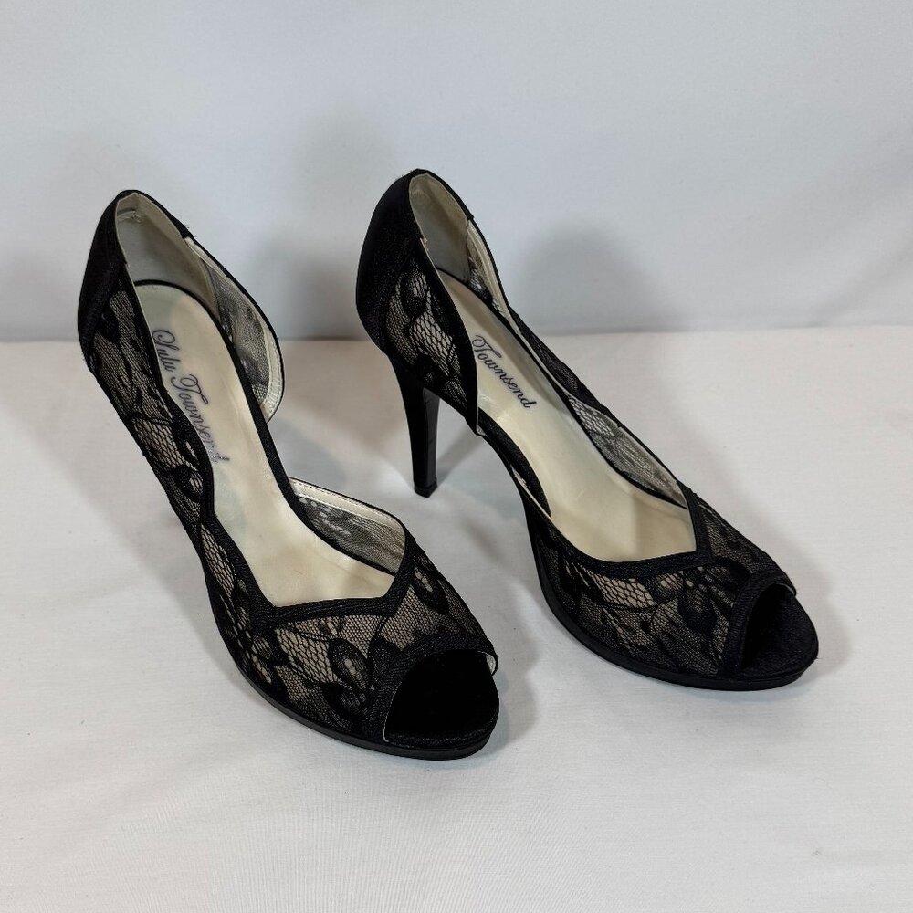 STUNNING – GEAT DEAL!!!  LIKE-NEW Black Lace Peep Toe Heel 8-1/2